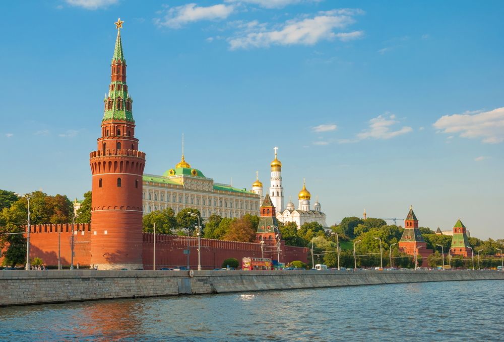 Кремлёвская обзорная прогулка на теплоходе от причала «Красный Октябрь»