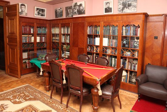 Постоянная экспозиция в Мемориальном доме-музее академика И.В. Курчатова